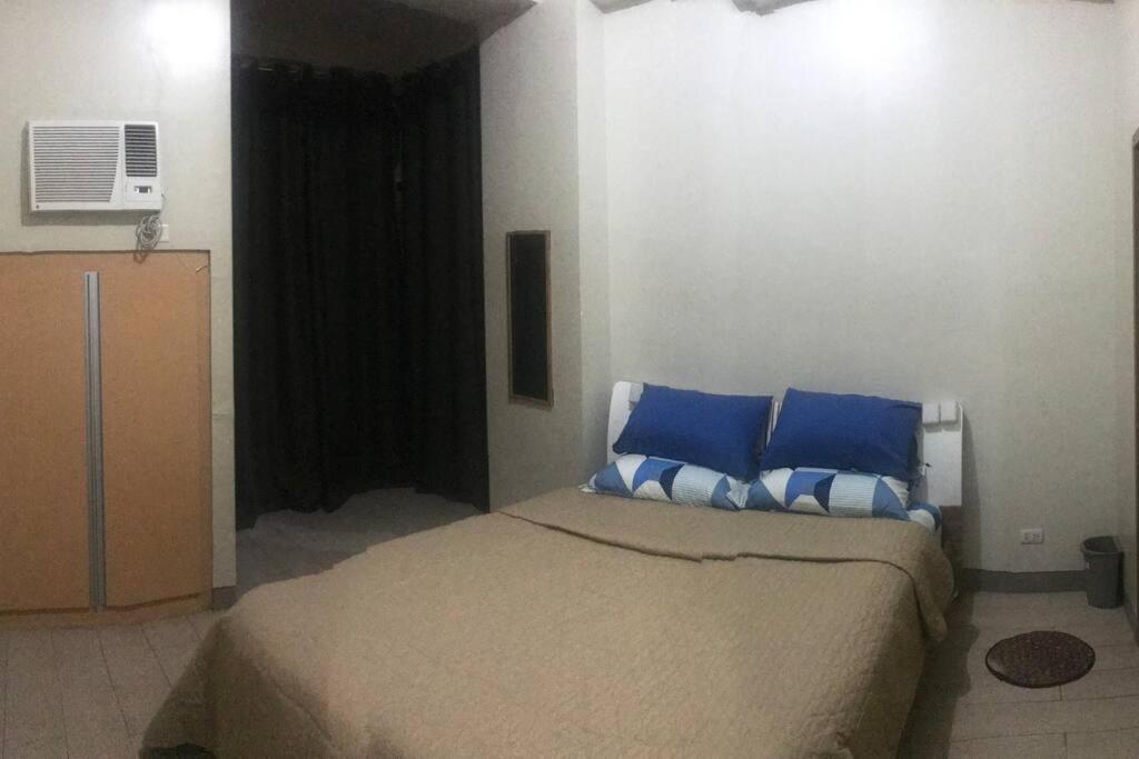 Lovely 2 Bed Room Condo Infront Of Naia Terminal 3 Manila Zewnętrze zdjęcie