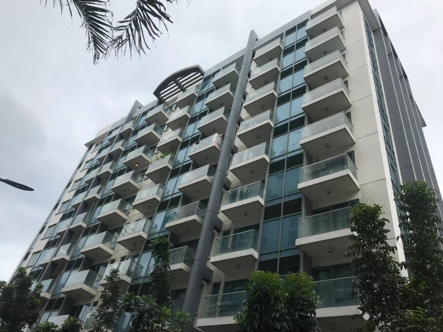 Lovely 2 Bed Room Condo Infront Of Naia Terminal 3 Manila Zewnętrze zdjęcie